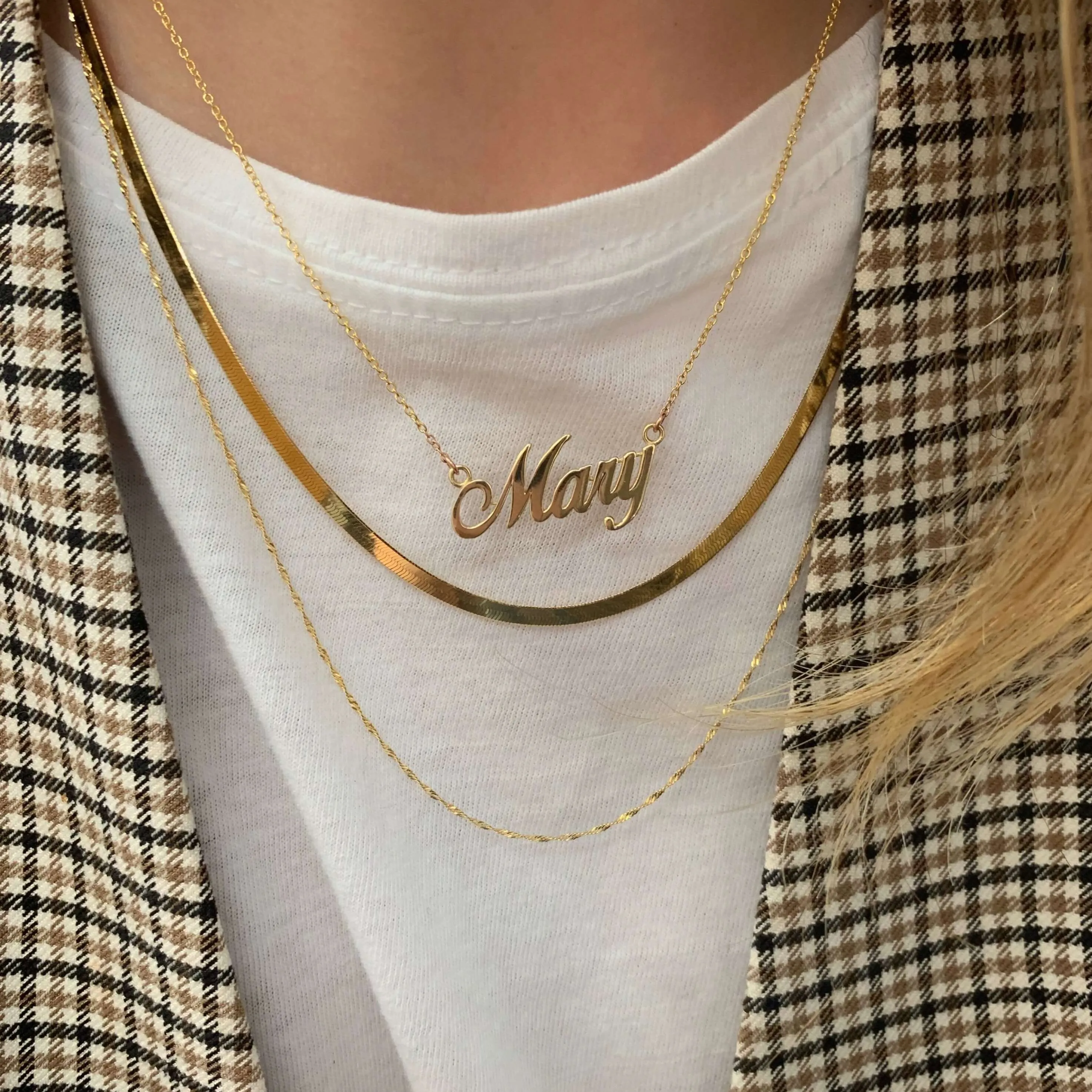 10K Gold Script Name Necklace