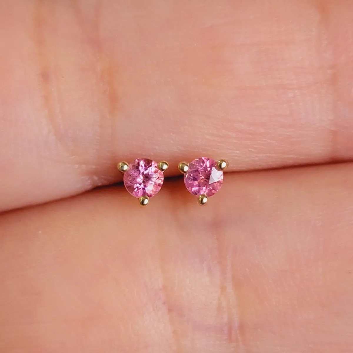 14k Solid Gold Solitaire Pink Sapphire Studs