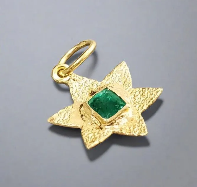 18K Gold Zambian Emerald Star Pendant