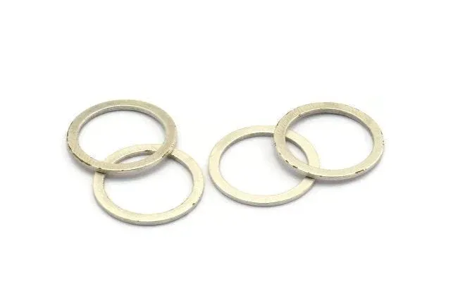 18mm Circle Connectors, 12 Antique Silver Plated Brass Circle Connectors (18x2x1mm) A3687