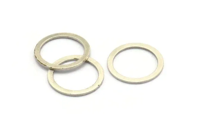 18mm Circle Connectors, 12 Antique Silver Plated Brass Circle Connectors (18x2x1mm) A3687