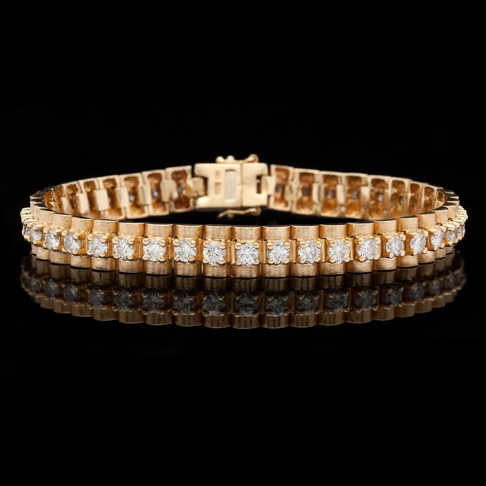 4.30ct tw Diamond Yellow Gold Bracelet