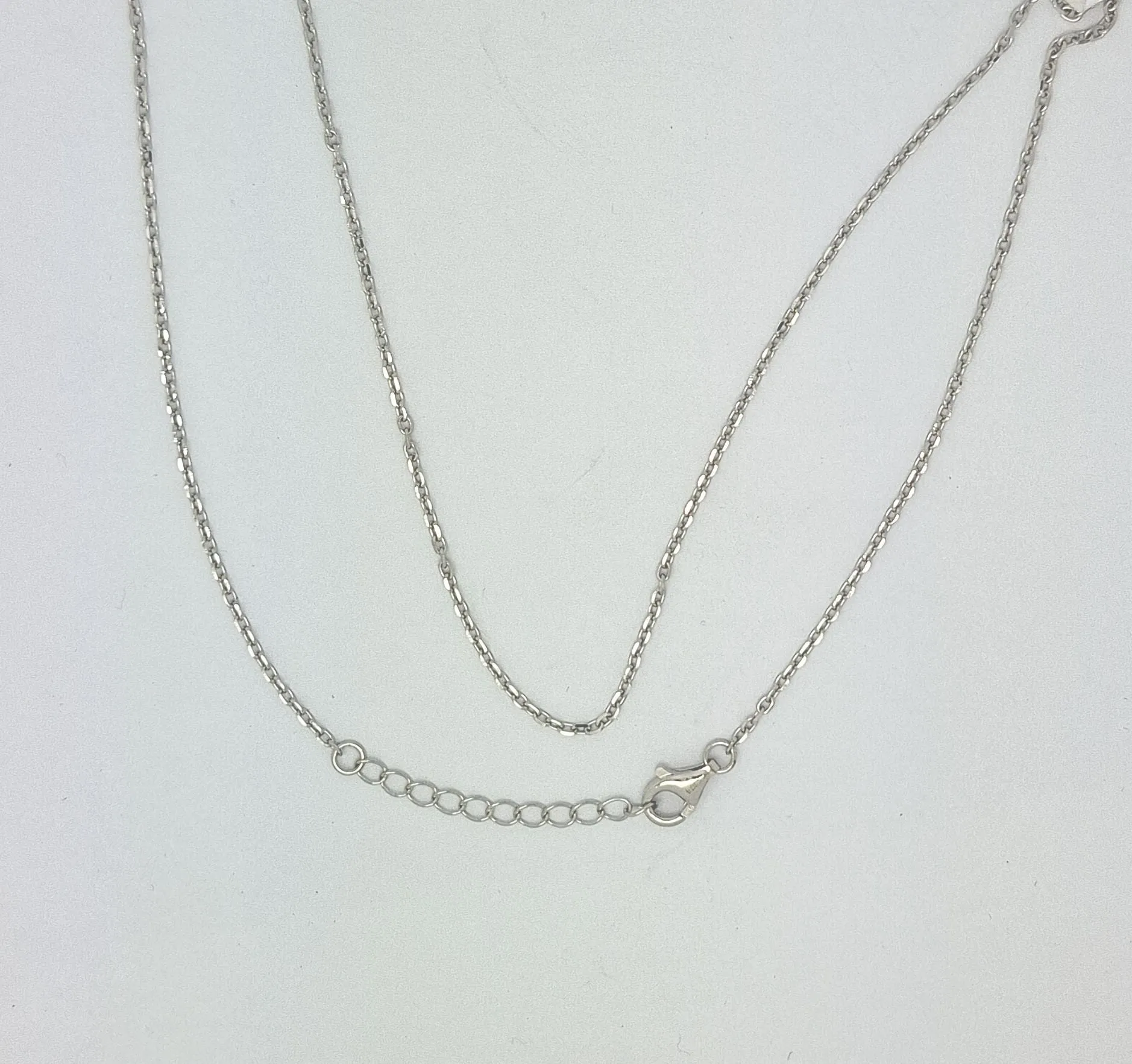 Adjustable 16"/41cm-17"/43cm trace chain for pendants 37681