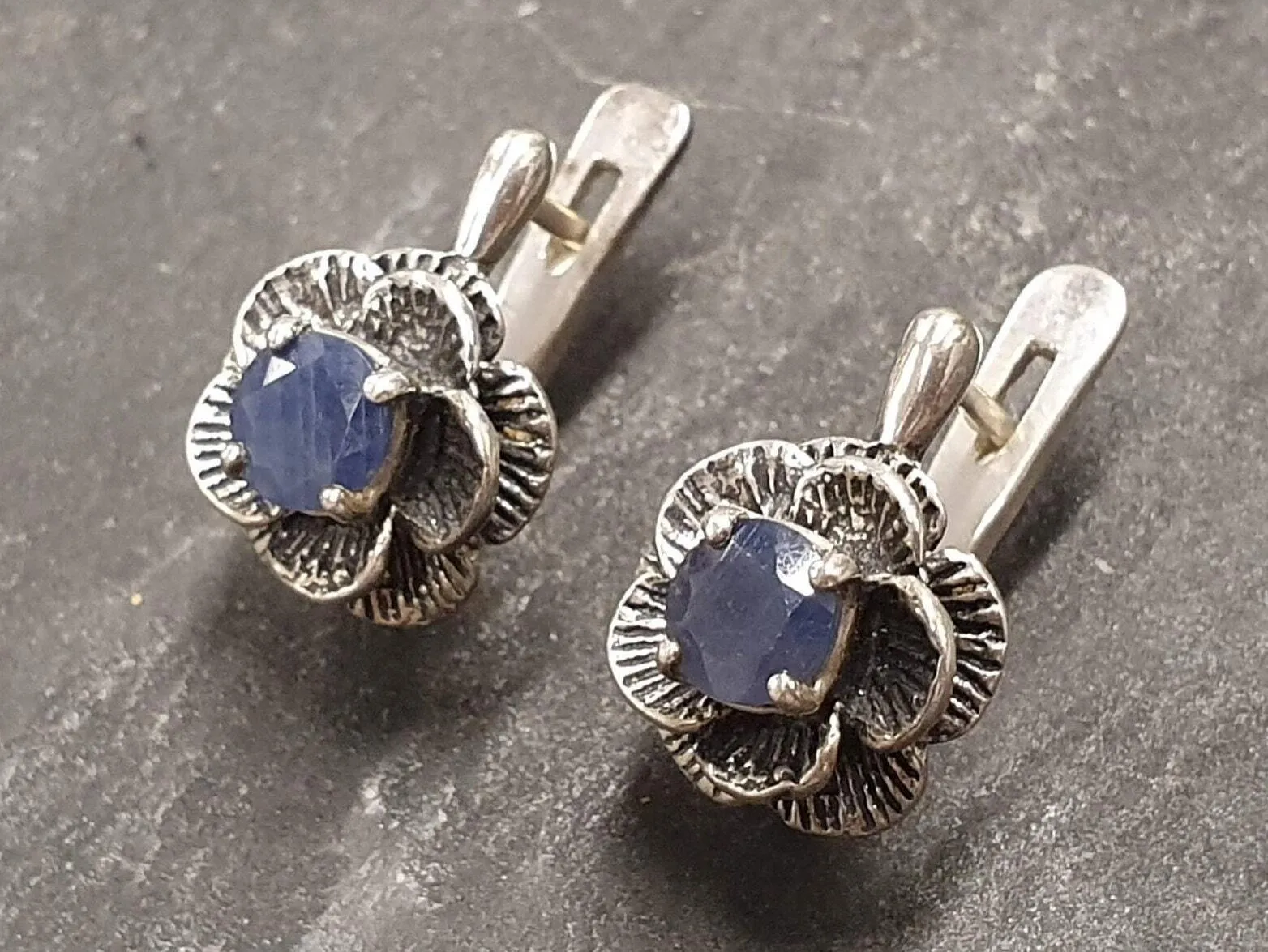 Blue Rose Earrings - Natural Sapphire Studs - Vintage Flower Earrings