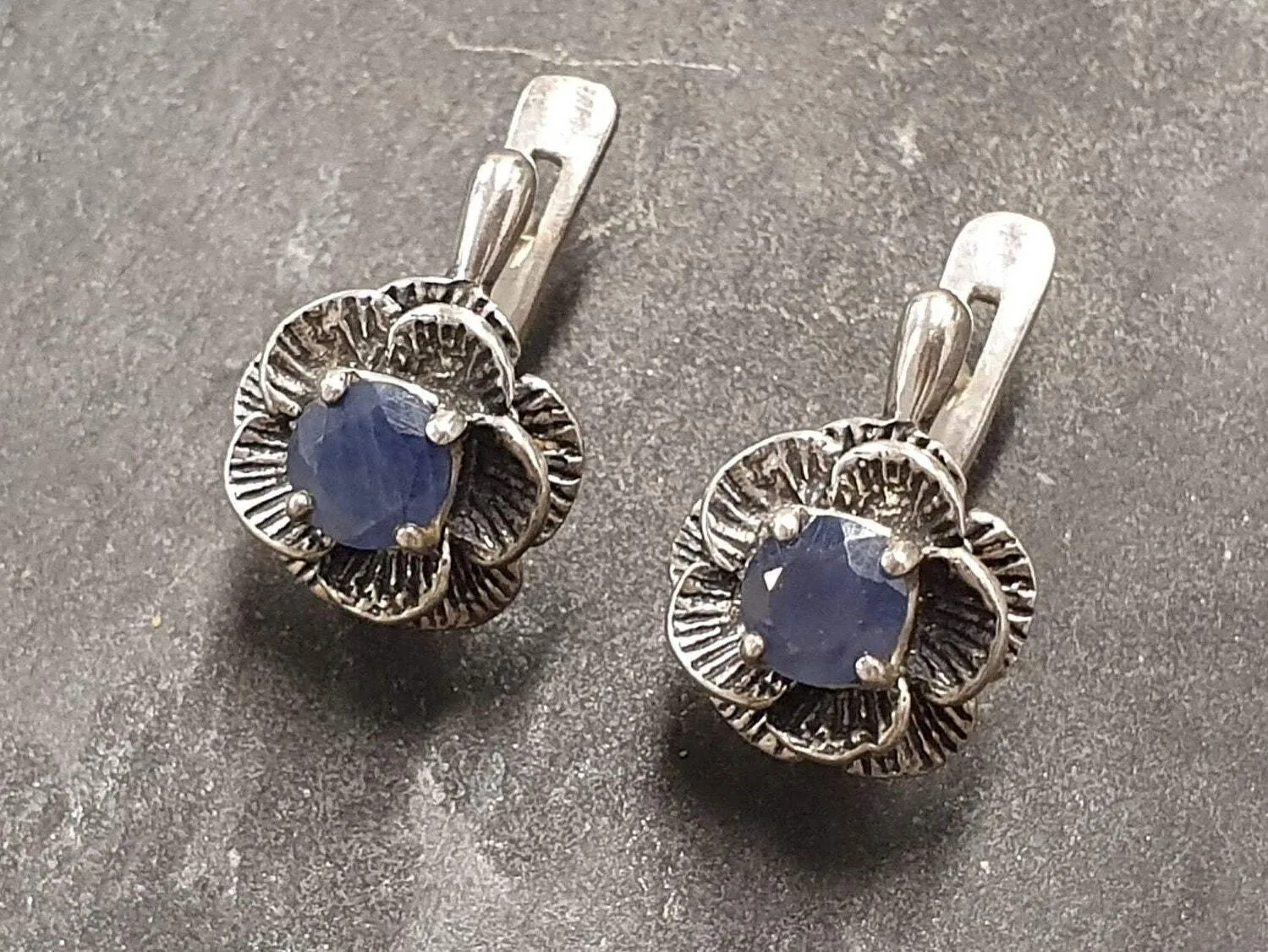 Blue Rose Earrings - Natural Sapphire Studs - Vintage Flower Earrings