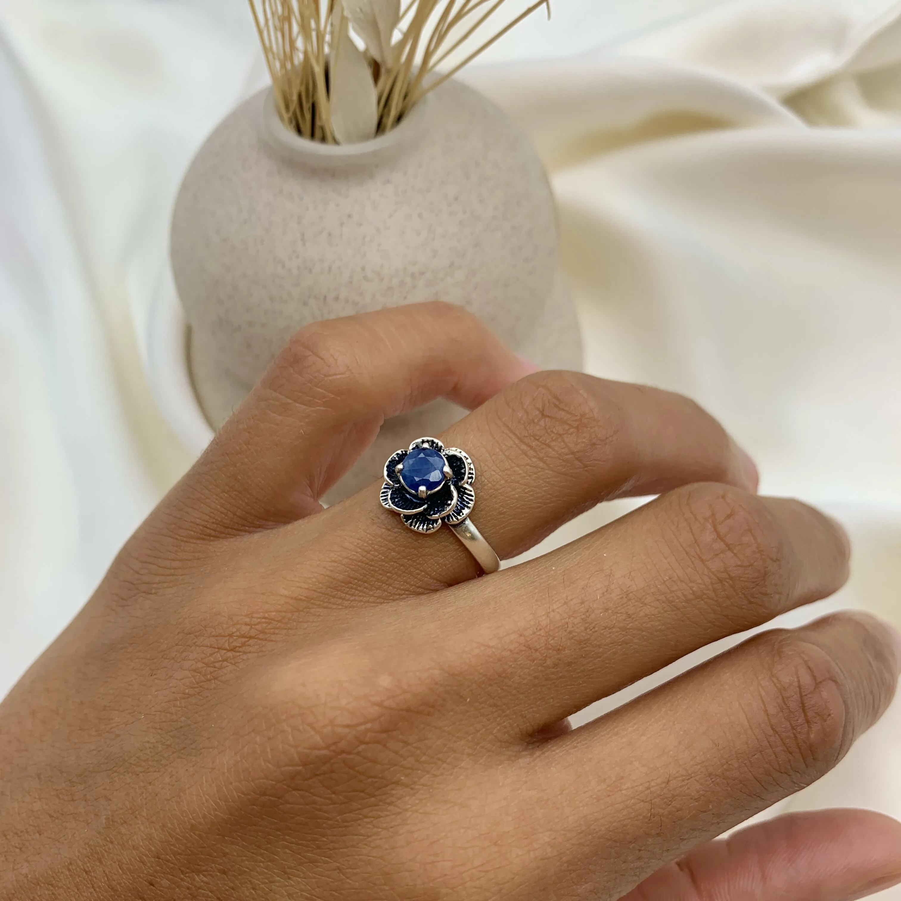 Blue Rose Ring - Natural Sapphire Ring - Solitaire Flower Ring