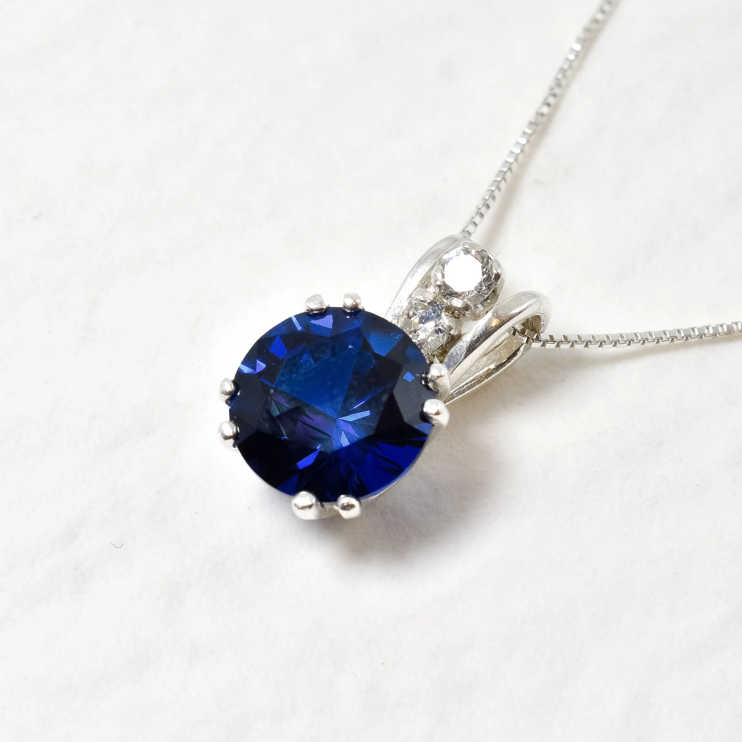 Classic Sapphire Pendant - Blue Vintage Necklace - Dainty Round Necklace