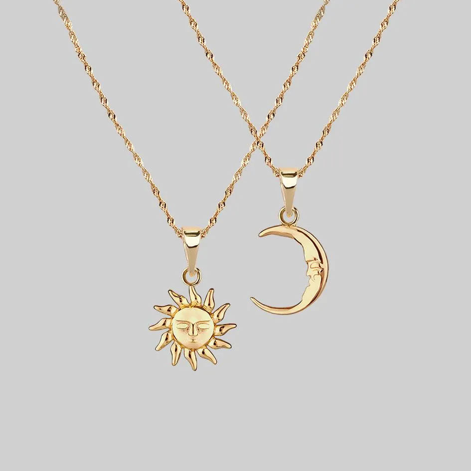 ELIN. Sun & Moon Layering Necklaces - Gold