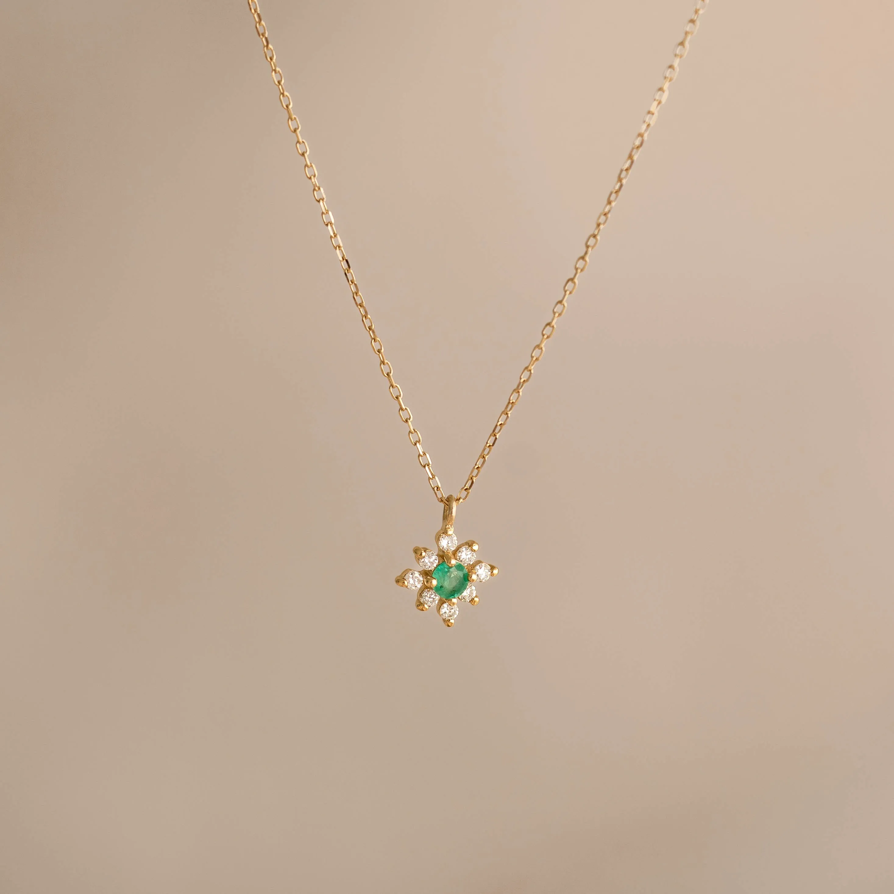 Emerald Flower Pendant Necklace 14k Gold - Inga