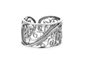 Filigree Links Single Ring