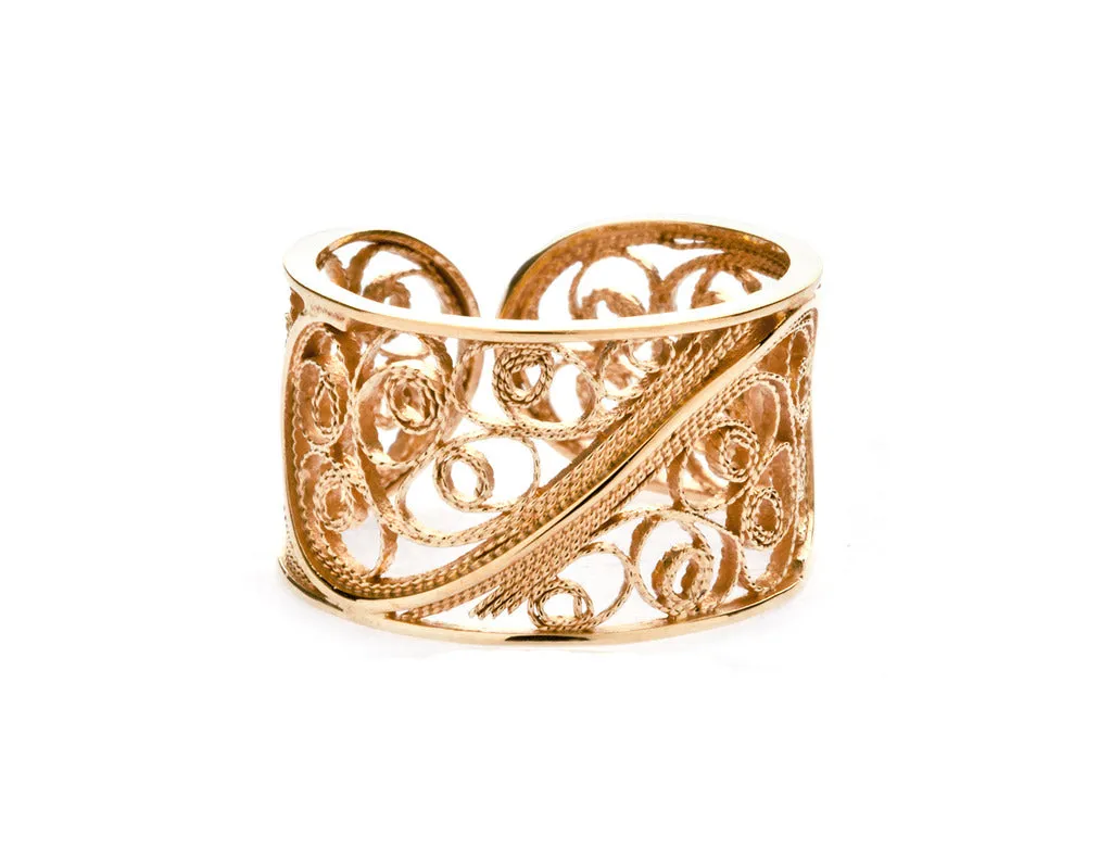 Filigree Links Single Ring