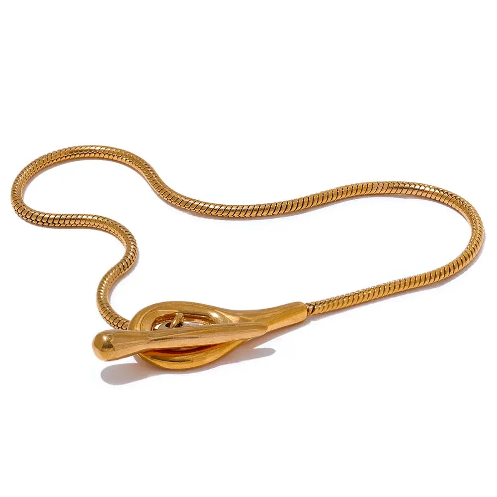 Gold Chain Toggle-Clasp Bracelet