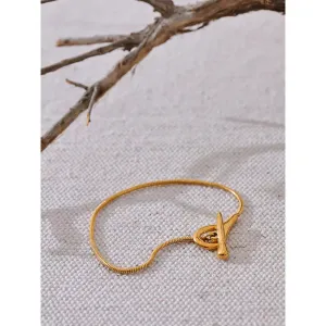 Gold Chain Toggle-Clasp Bracelet