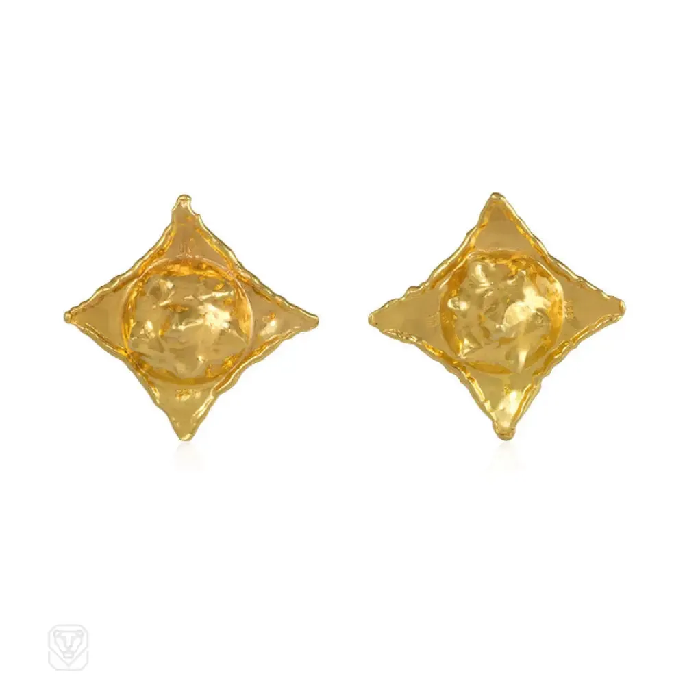 Gold day-to-night pendant earrings, Jean Mahie