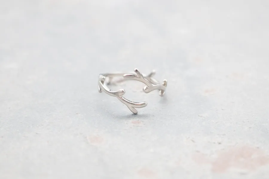 Minimalist Silver Vine Rings