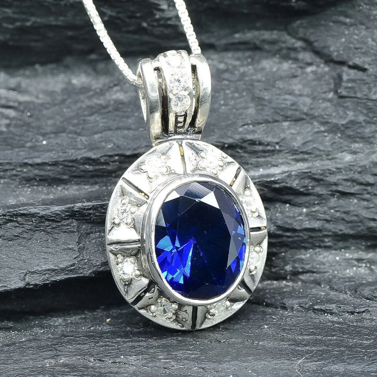 Vintage Sapphire Pendant - Blue Boho Necklace - Blue Bezel Necklace