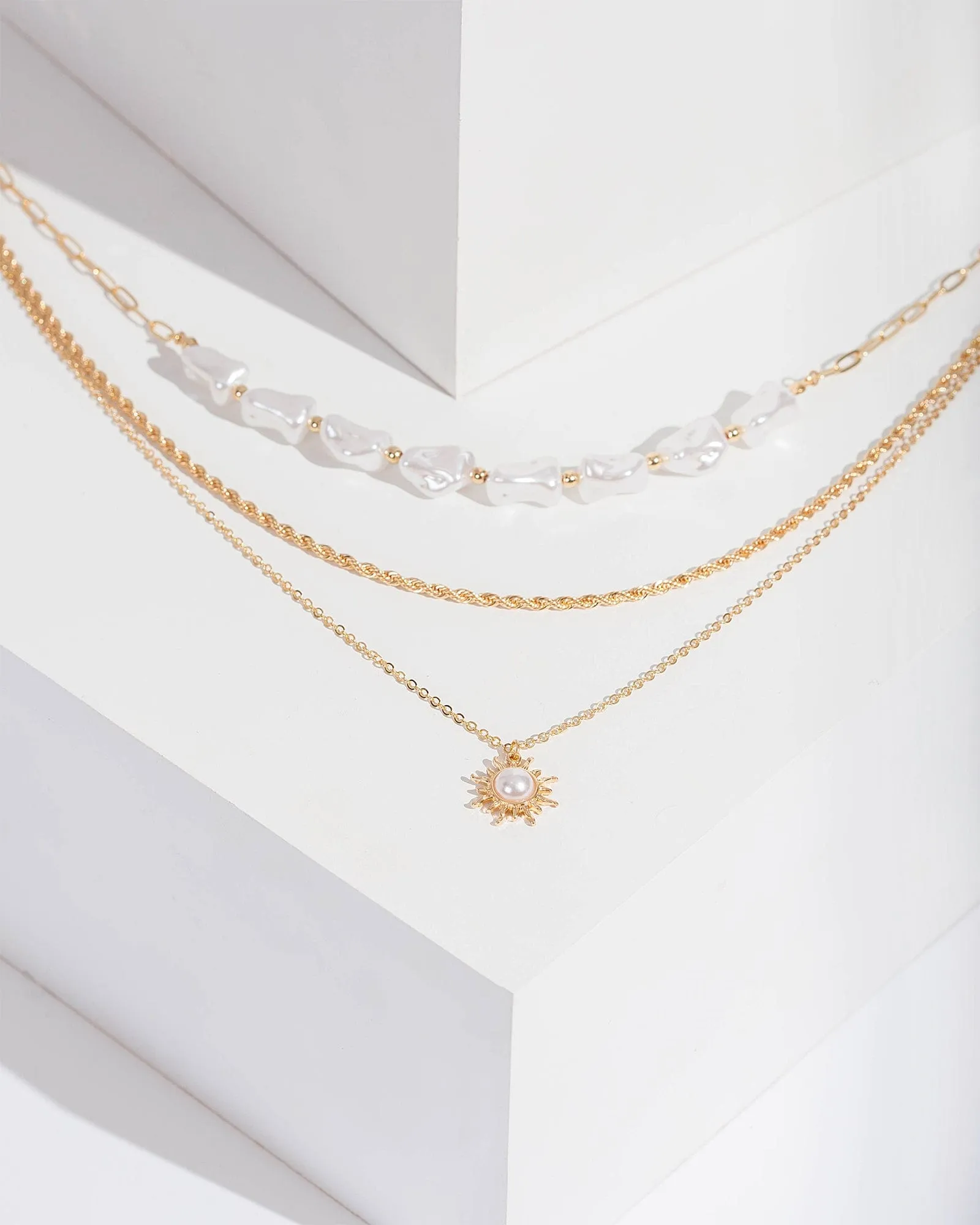 White Sun Layer Pearl Necklace